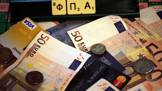 Φπα και φόρος εισοδήματος στήριξαν το πλεόνασμα