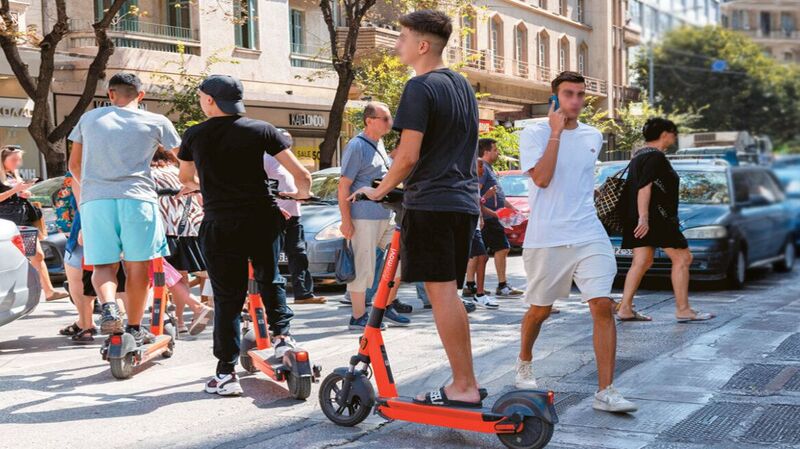 400 παιδιά τραυματίστηκαν με τα πατίνια σε έναν χρόνο - Συγκλονιστικά στοιχεία