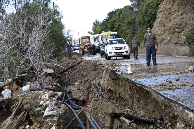 Επί ποδός η κρήτη μετά το νέο κύμα κακοκαιρίας - τεράστιες καταστροφές σε ζωνιανά, ιεράπετρα