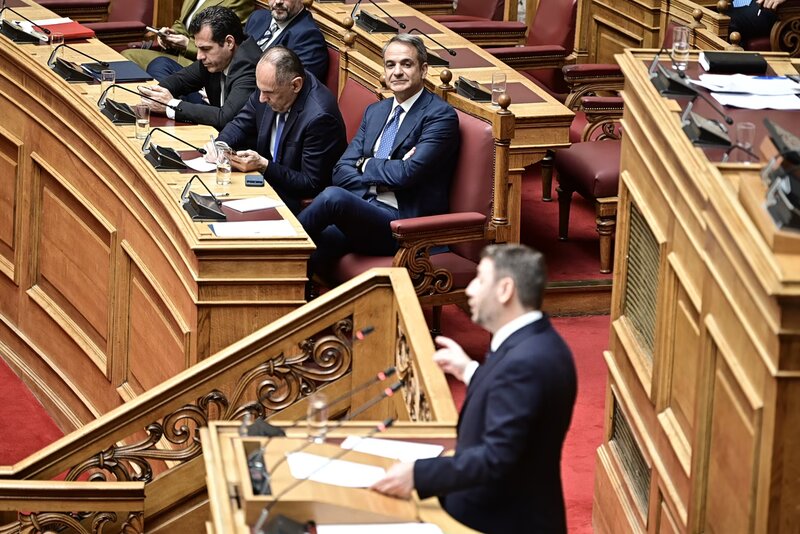 Επίθεση ν. ανδρουλάκη στον κ. μητσοτάκη: από τις πολλές σκιές μας οδηγείτε στο απόλυτο σκοτάδι της διαφθοράς –