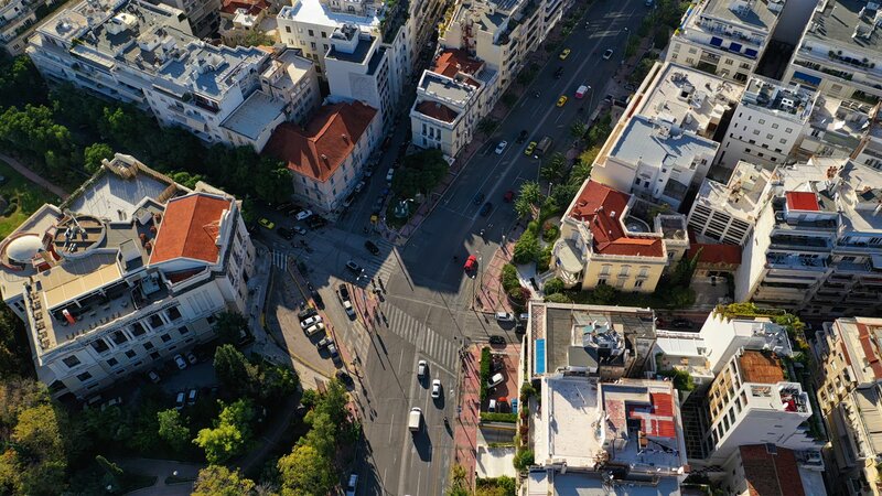 Από ελεγκτικό κόσκινο χιλιάδες συμβόλαια για το πιστοποιητικό ενφια
