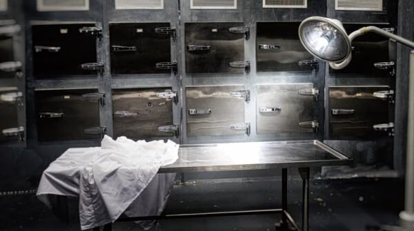 Αποκάλυψη in: επιστολή «κόλαφος» 22 ιατροδικαστών εκθέτει το υπουργείο δικαιοσύνης και τις μεθοδεύσεις για την