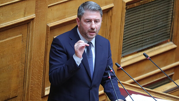 Υποκλοπές: απομακρύνεται το σενάριο να καταθέσει πρόταση δυσπιστίας το πασοκ – ποιες κινήσεις ετοιμάζει ο ανδρ