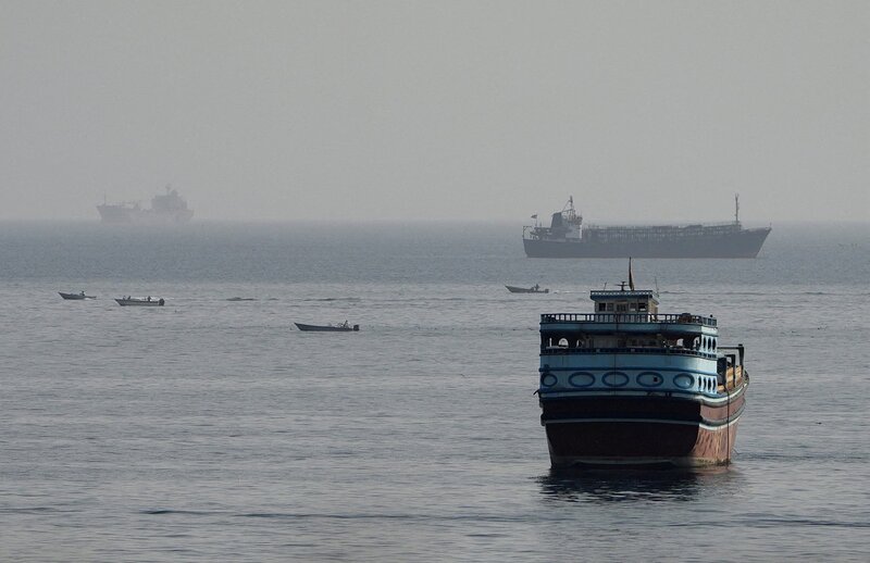 Ιράν και ομάν αποφασίζουν για το στενά του ορμούζ με τις ηπα «θεατή»
