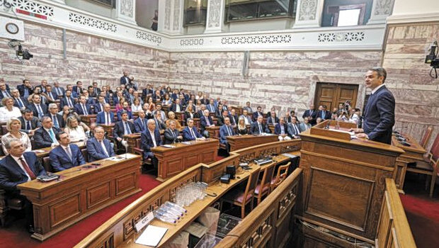 Βράζει με το μαξίμου η κοινοβουλευτική ομάδα της νδ