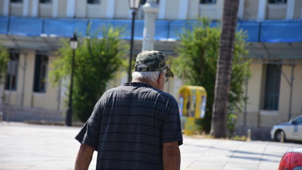 Έρχεται αύξηση των ορίων συνταξιοδότησης - το χρονικό «παράθυρο» του μέτρου