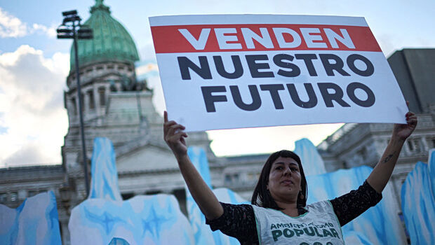 Αργεντινή: Εξορύξεις σε οικολογικά ευαίσθητες περιοχές παγετώνων προωθεί η κυβέρνηση Μιλέι - Θύελλα αντιδράσεω