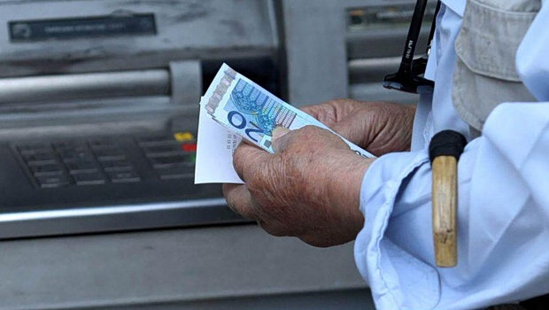 Τρία πακέτα αναδρομικών σε συνταξιούχους - τα ποσά, οι δικαιούχοι και οι πληρωμές