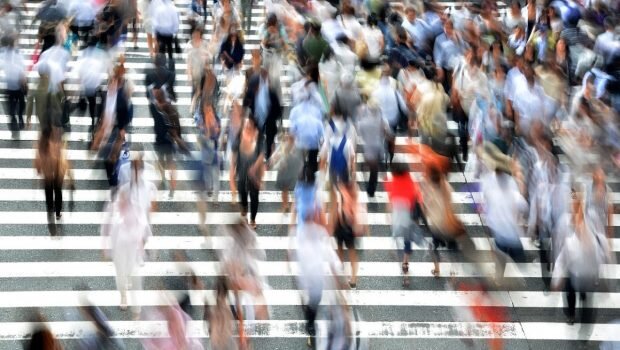 Προτελευταία στην εε η ελλάδα στις προοπτικές απασχόλησης - εμπόριο και υπηρεσίες οι πιο «αισιόδοξοι» κλάδοι