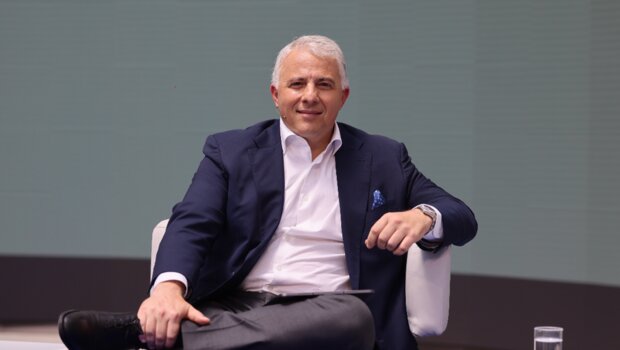 Οt forum – καραμούζης: το ελληνικό τραπεζικό σύστημα είναι θωρακισμένο