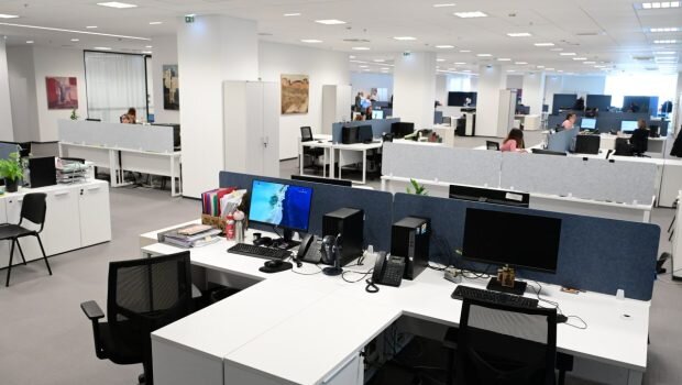 «ταφόπλακα» στα σενάρια επαναφοράς των δώρων σε δημοσίους υπαλλήλους και συνταξιούχους