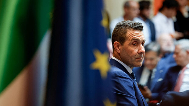 Ιταλία: ένα νέο ακροδεξιό κόμμα κερδίζει έδαφος, απειλώντας την ηγεσία της μελόνι