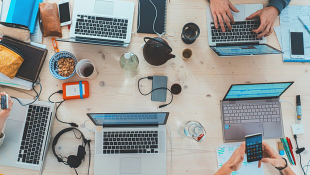 Στελέχη των big tech «φεύγουν» και ιδρύουν startups