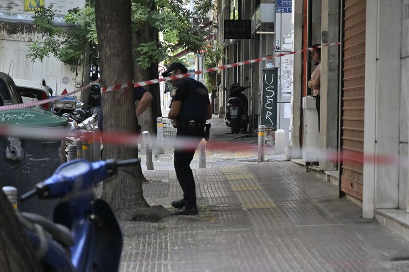 Στον εισαγγελέα ο 28χρονος για τη δολοφονία του σταύρου γεωργίου - τραυματισμένος στο χέρι, από τη μανία των χ