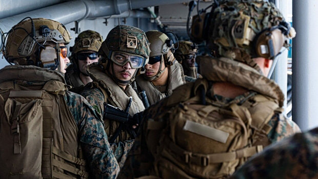 Washington Post: Οι ΗΠΑ στέλνουν πάνω από 10.000 επιπλέον στρατιώτες στη Μέση Ανατολή