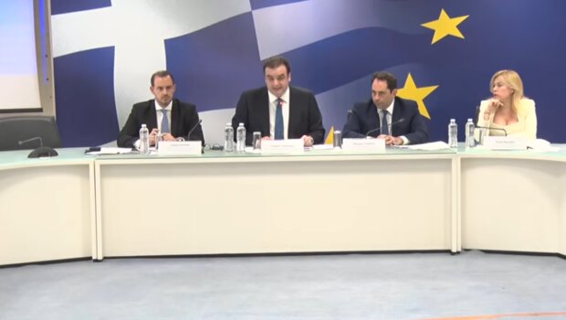 Εξειδίκευση μέτρων στήριξης: επιστροφή ενοικίου,150 ευρώ για κάθε παιδί, αύξηση 50 ευρώ στους συνταξιούχους