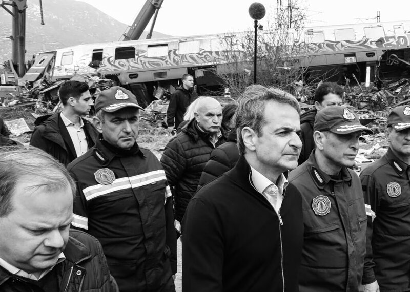 Κυβέρνηση στο εδώλιο