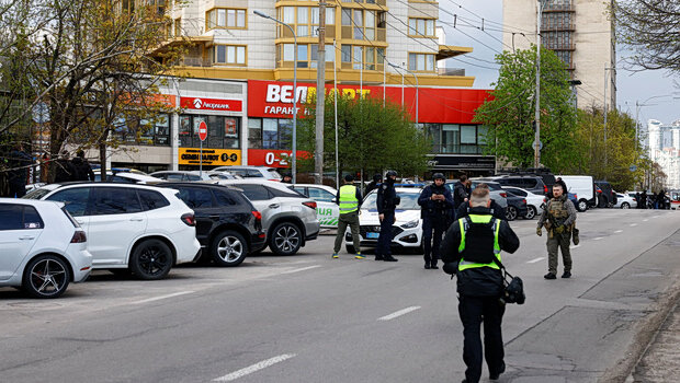 Ουκρανία: ένοπλος άνοιξε πυρ σε περιοχή του κιέβου - τουλάχιστον πέντε νεκροί - νεκρός ο δράστης
