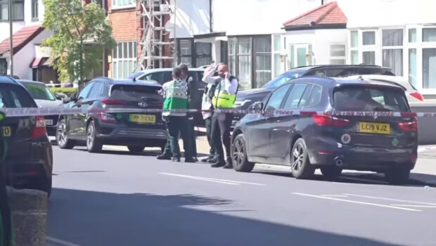 Συναγερμός στο λονδίνο: δύο πάσχοντες από επίθεση με μαχαίρι έξω από εβραϊκή συναγωγή - συνελήφθη ύποπτος