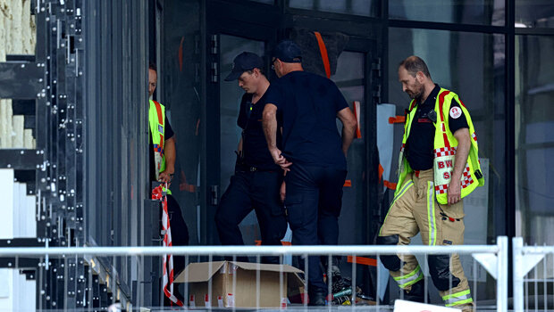 Δύο απώλειες από τη φωτιά στον πύργο oxy στις βρυξέλλες - στους έξι οι αγνοούμενοι