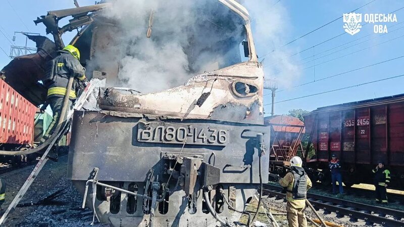 Δύο σιδηροδρομικοί υπάλληλοι σκοτώθηκαν σε ρωσικό πλήγμα με drone σε επιβατηγό τρένο στην ουκρανία