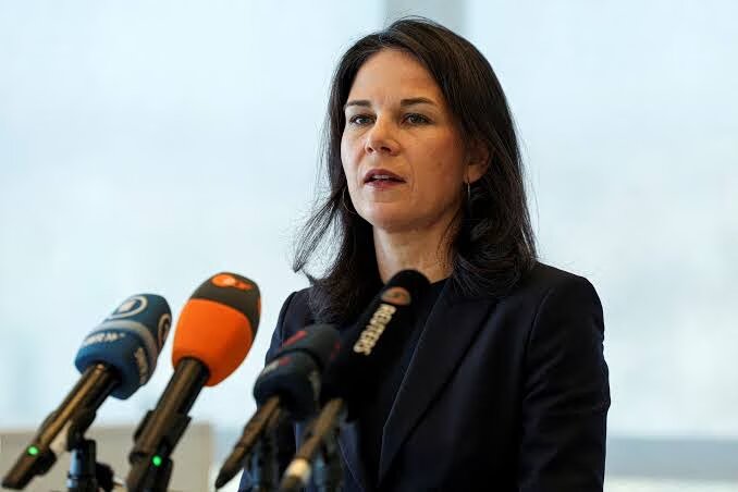 Πυρά ηπα και ρωσίας κατά της μπέρμποκ για «υπέρβαση» αρμοδιοτήτων