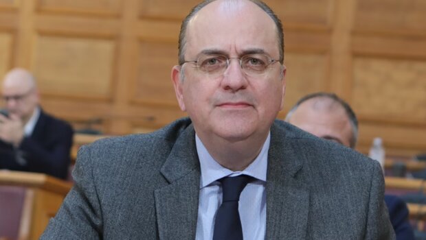 Πυροτέχνημα λαζαρίδη μετά τον σάλο για το «πτυχίο» και τον διορισμό - «ζητά τον έντοκο καταλογισμό των καταβλη